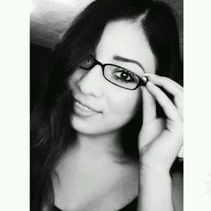 Meet your Posher, Nalleli